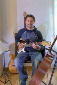 Professeur de guitare à Toulouse